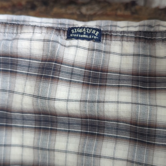 Men's Dress Shirt - Picture 4 of 8